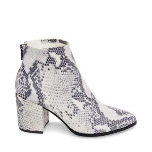 Steve Madden Snakeskin Booties sz 7.5